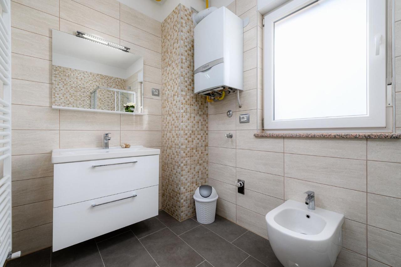 Stancija Amoroso Porec Apartments Luaran gambar