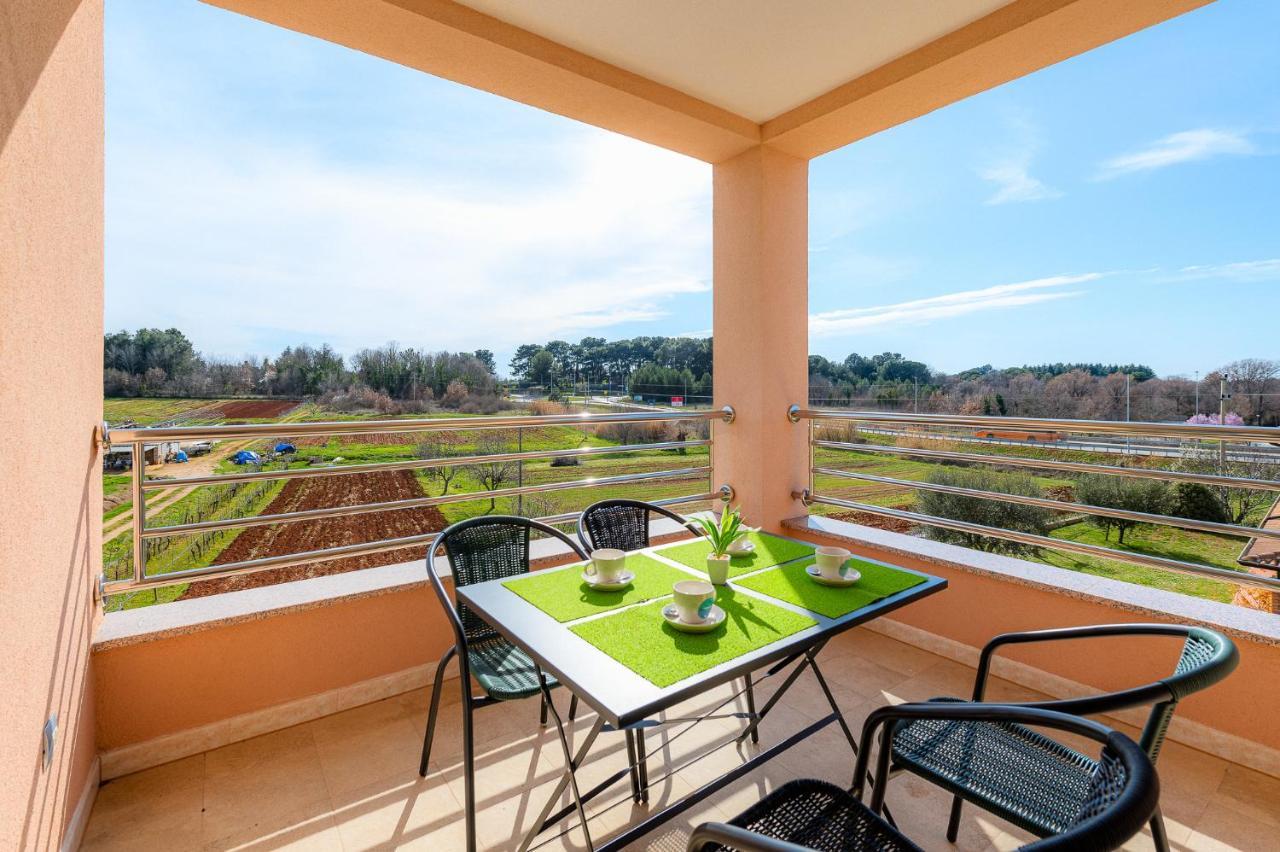 Stancija Amoroso Porec Apartments Luaran gambar