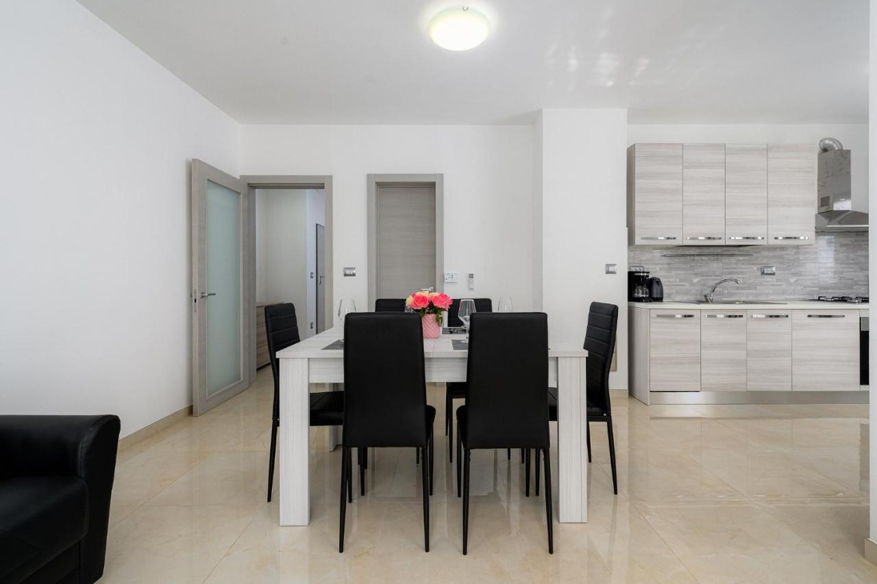 Stancija Amoroso Porec Apartments Luaran gambar